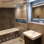 Apartman Central Luxury Two Bed Dog Friendly *