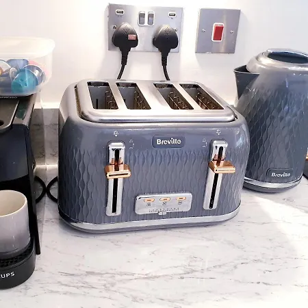 아파트 Central Luxury Two Bed Dog Friendly 윈더미어