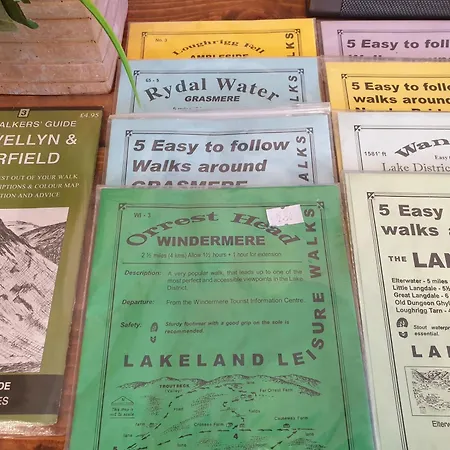 Central Luxury Two Bed Dog Friendly *